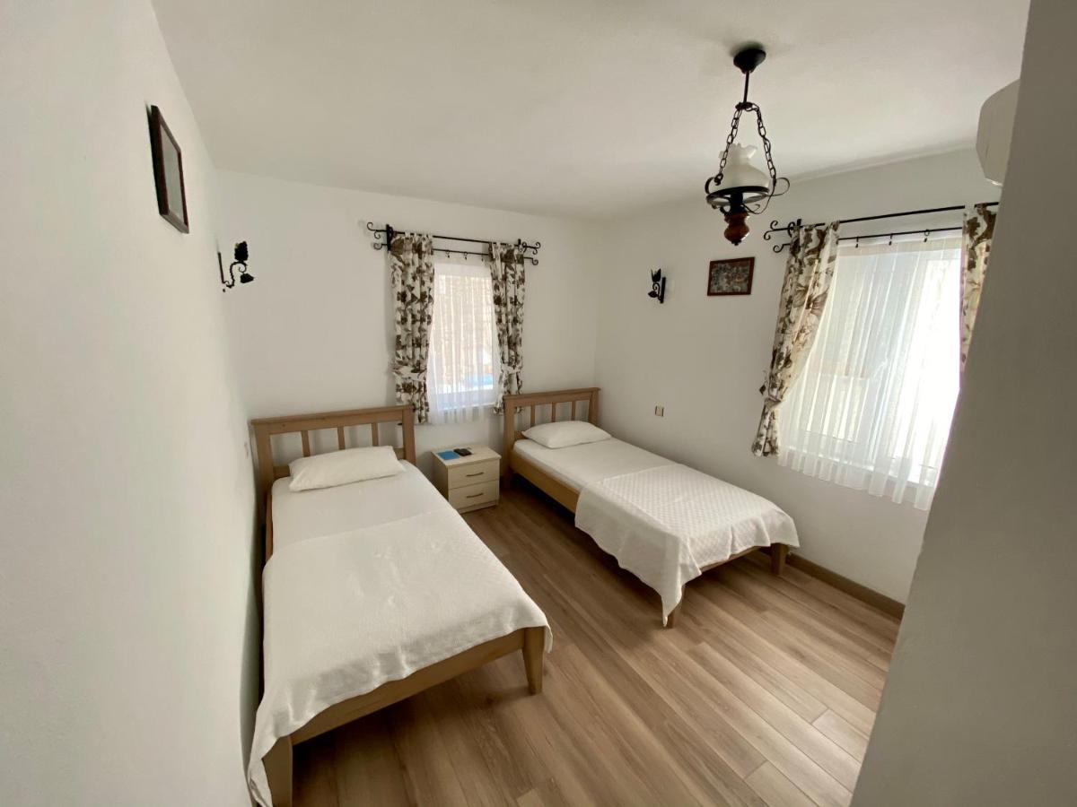 Ada Hotel بوزجادا المظهر الخارجي الصورة