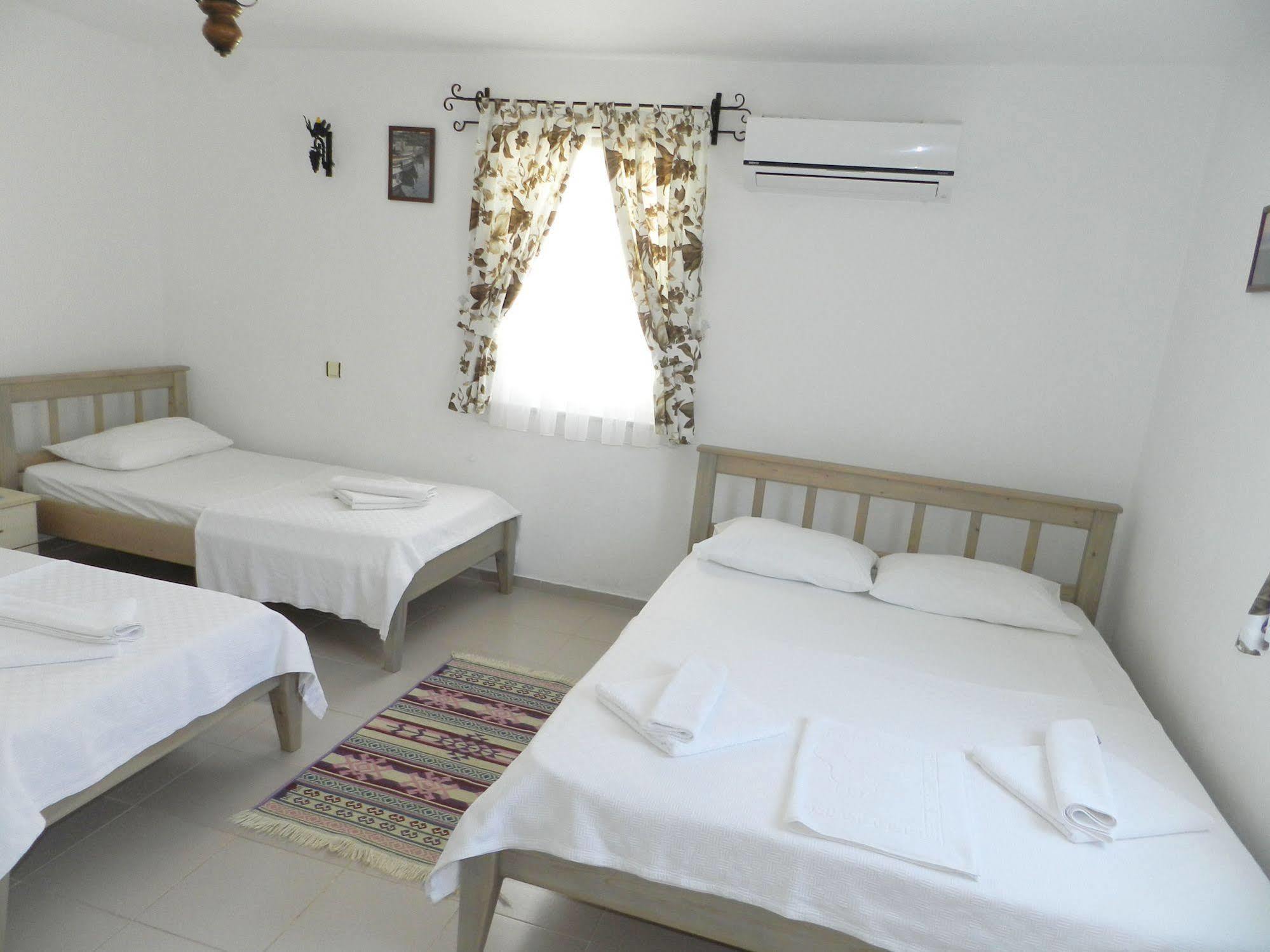 Ada Hotel بوزجادا المظهر الخارجي الصورة