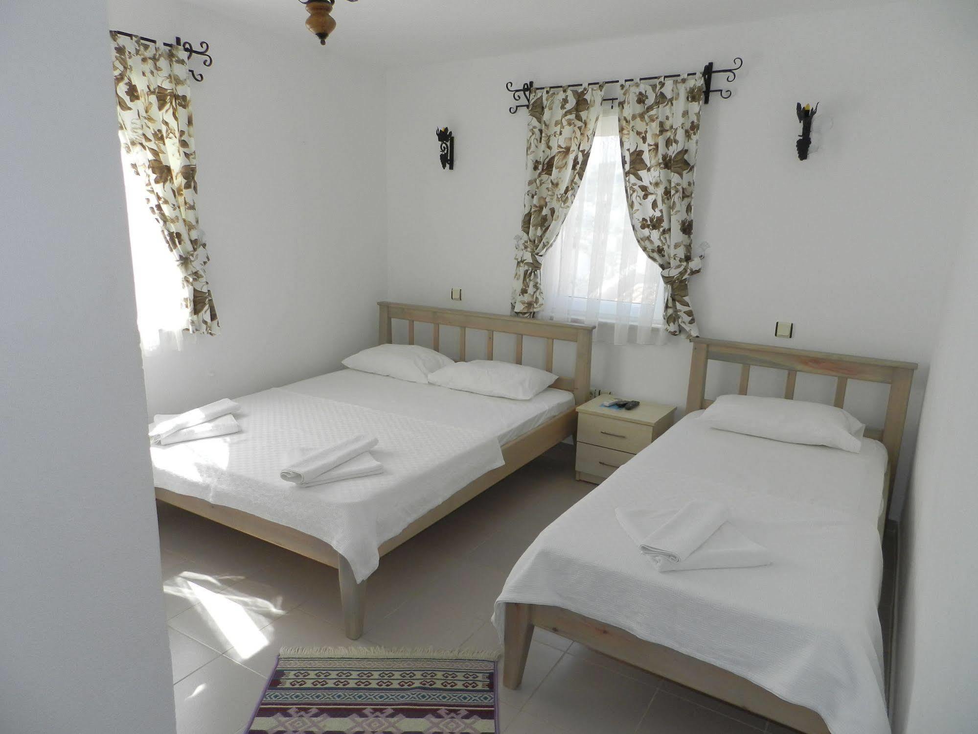Ada Hotel بوزجادا المظهر الخارجي الصورة
