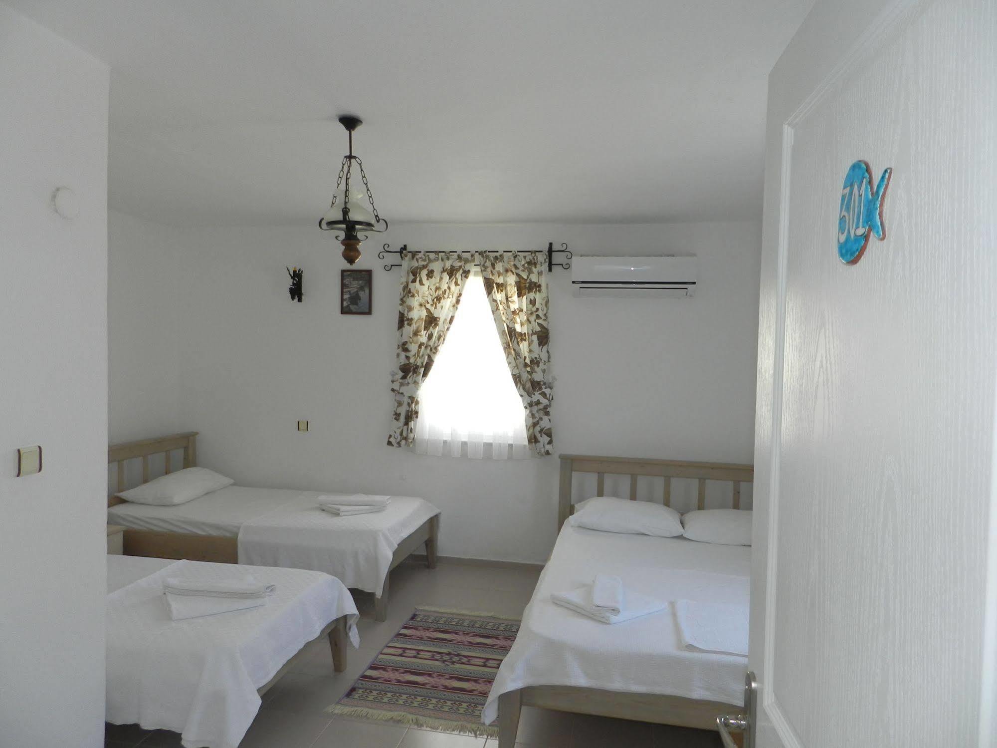 Ada Hotel بوزجادا المظهر الخارجي الصورة