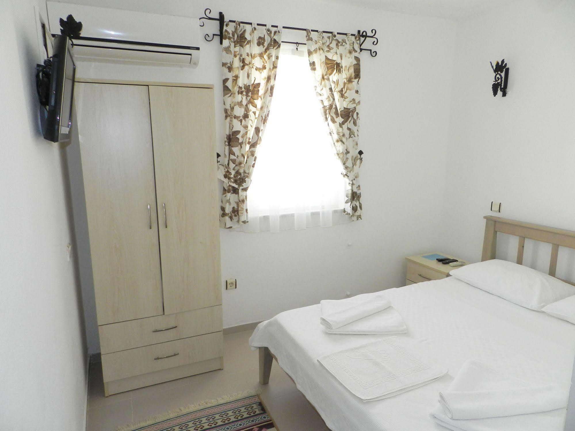 Ada Hotel بوزجادا المظهر الخارجي الصورة